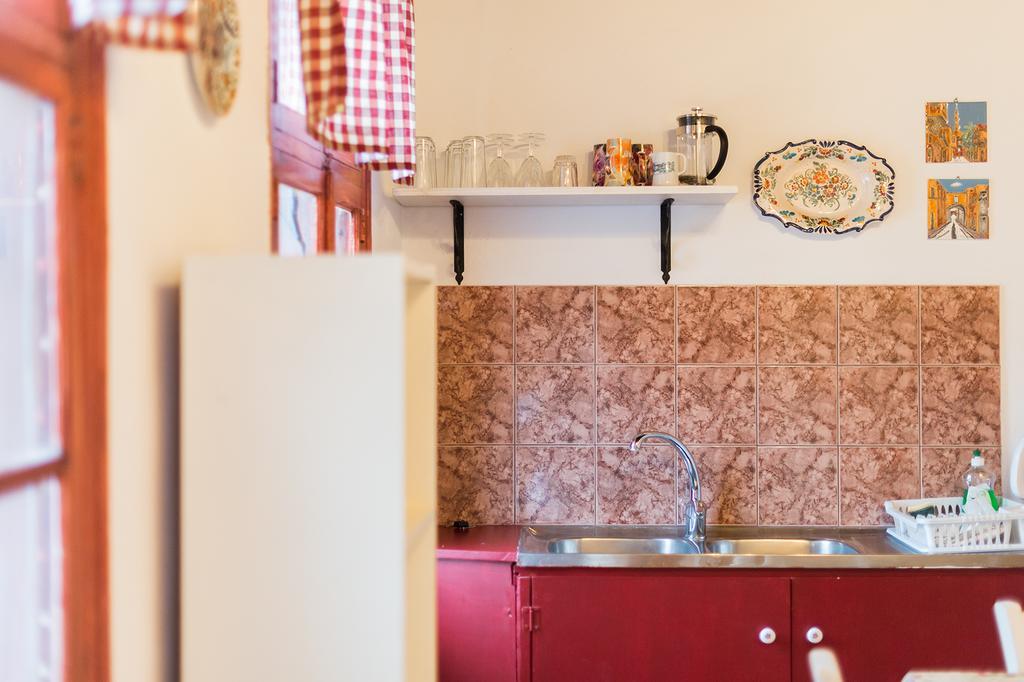 Kristina'S Rooms Rhodes City Екстериор снимка