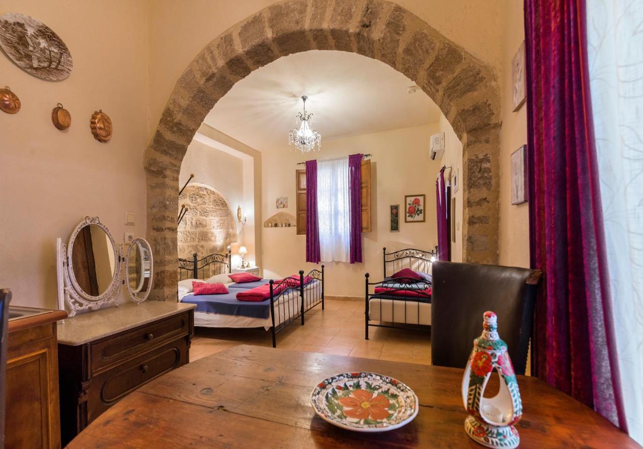 Kristina'S Rooms Rhodes City Екстериор снимка