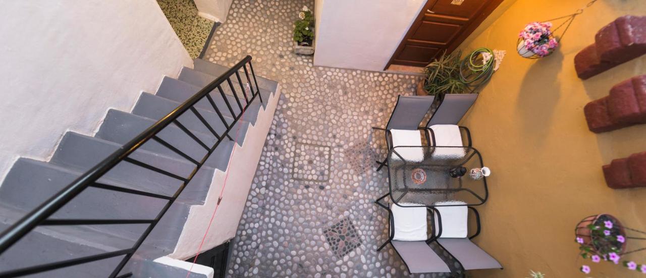 Kristina'S Rooms Rhodes City Екстериор снимка