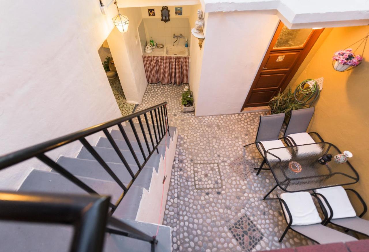 Kristina'S Rooms Rhodes City Екстериор снимка
