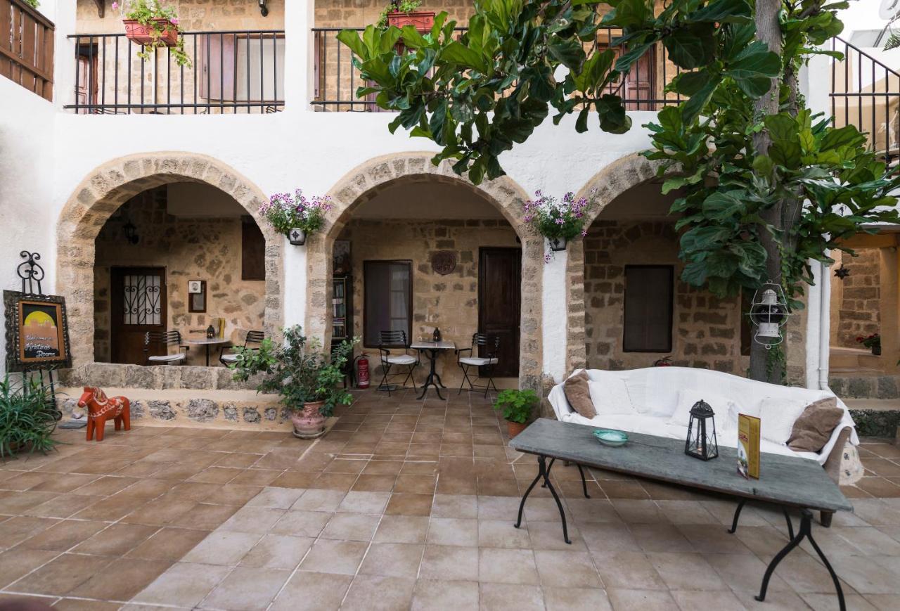 Kristina'S Rooms Rhodes City Екстериор снимка